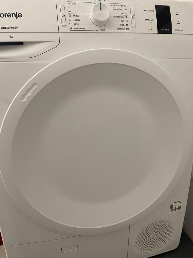 Ice Apartment Любляна Екстериор снимка
